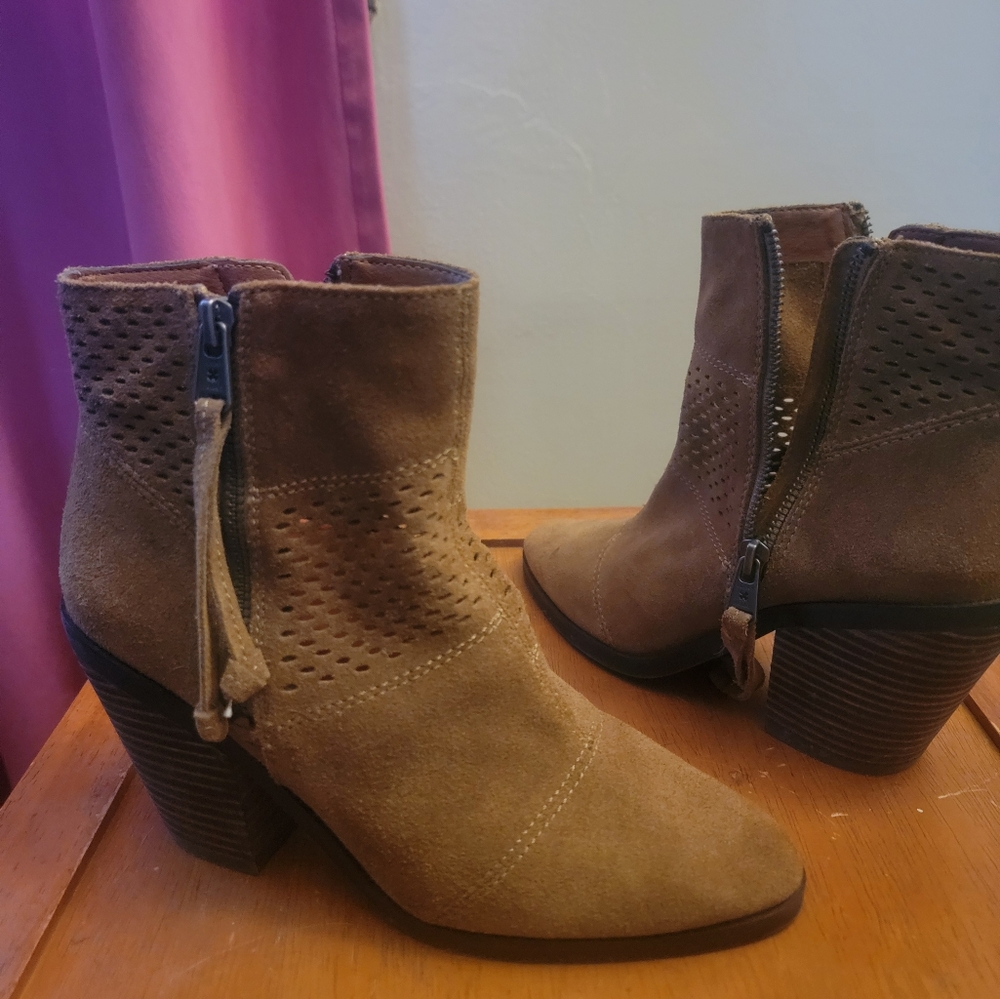 Lucky Brand Brown Ankle Boots